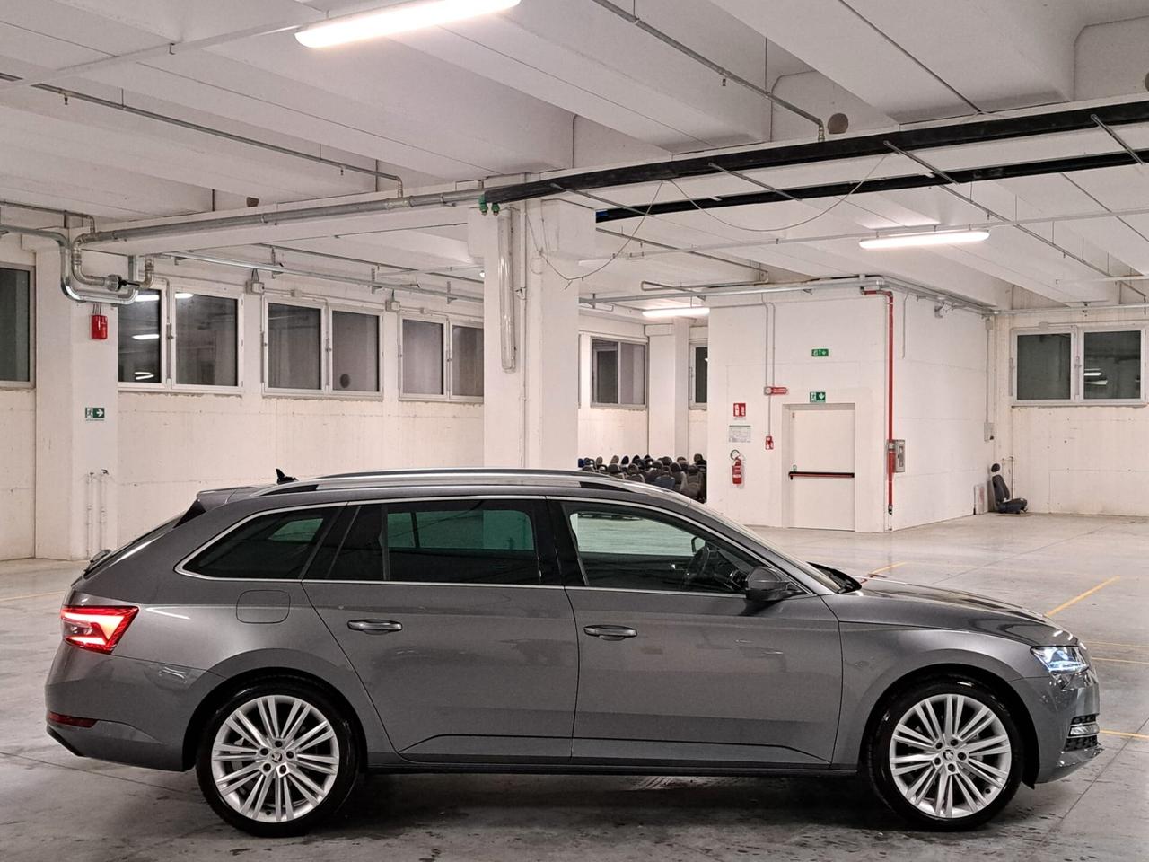 Skoda Superb 2.0 TDI EVO SCR 200CV Style Wagon DSG