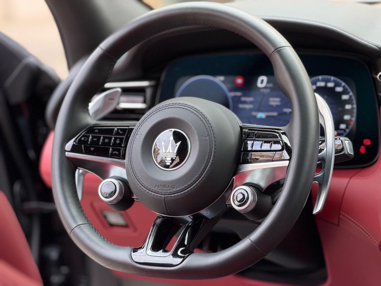 Maserati Grecale 2.0 MHEV 330 CV AWD MODENA TETTO LED