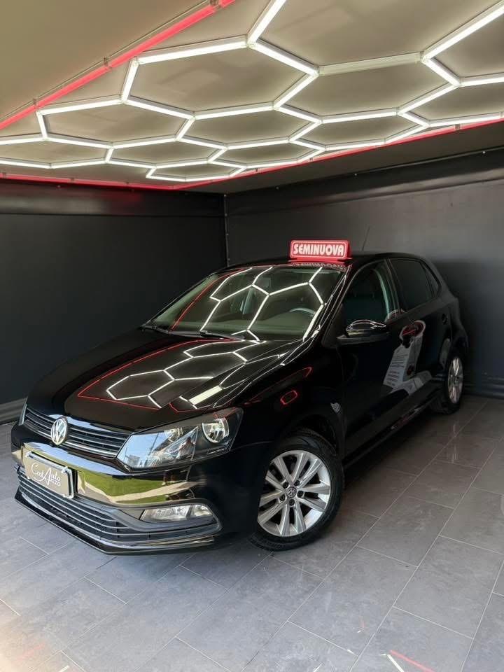 Volkswagen Polo 1.0 Benzina Trendline 2016 82000 km