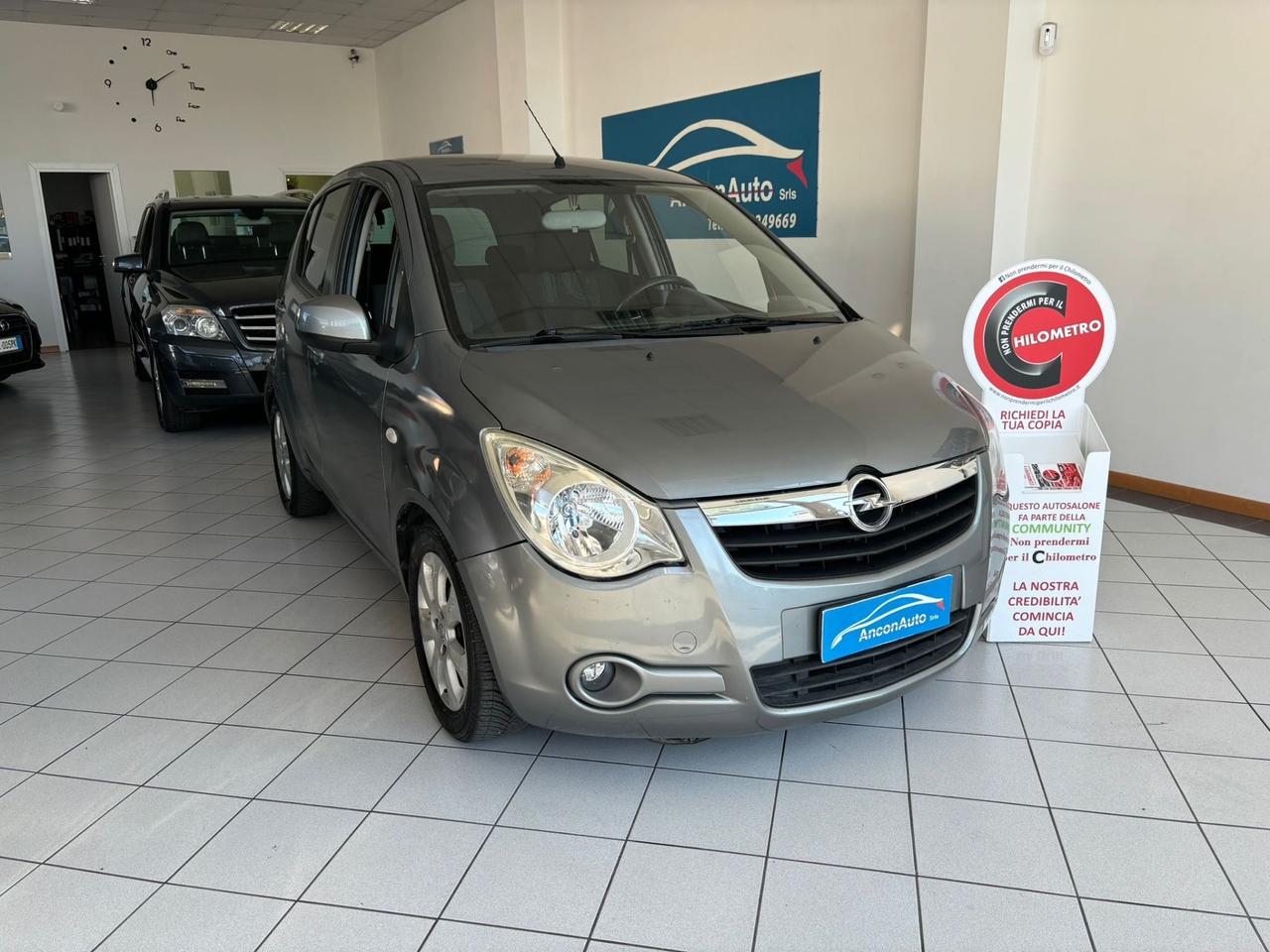 Opel Agila 1.2 B CAMBIO AUTOMATICO