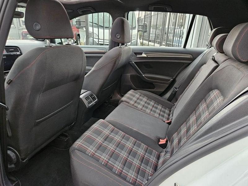 Volkswagen Golf GT 2.0 TSI GTI Performance BMT DSG