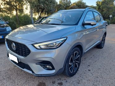 Mg ZS LUXURY PASSAGGIO INCLUSO