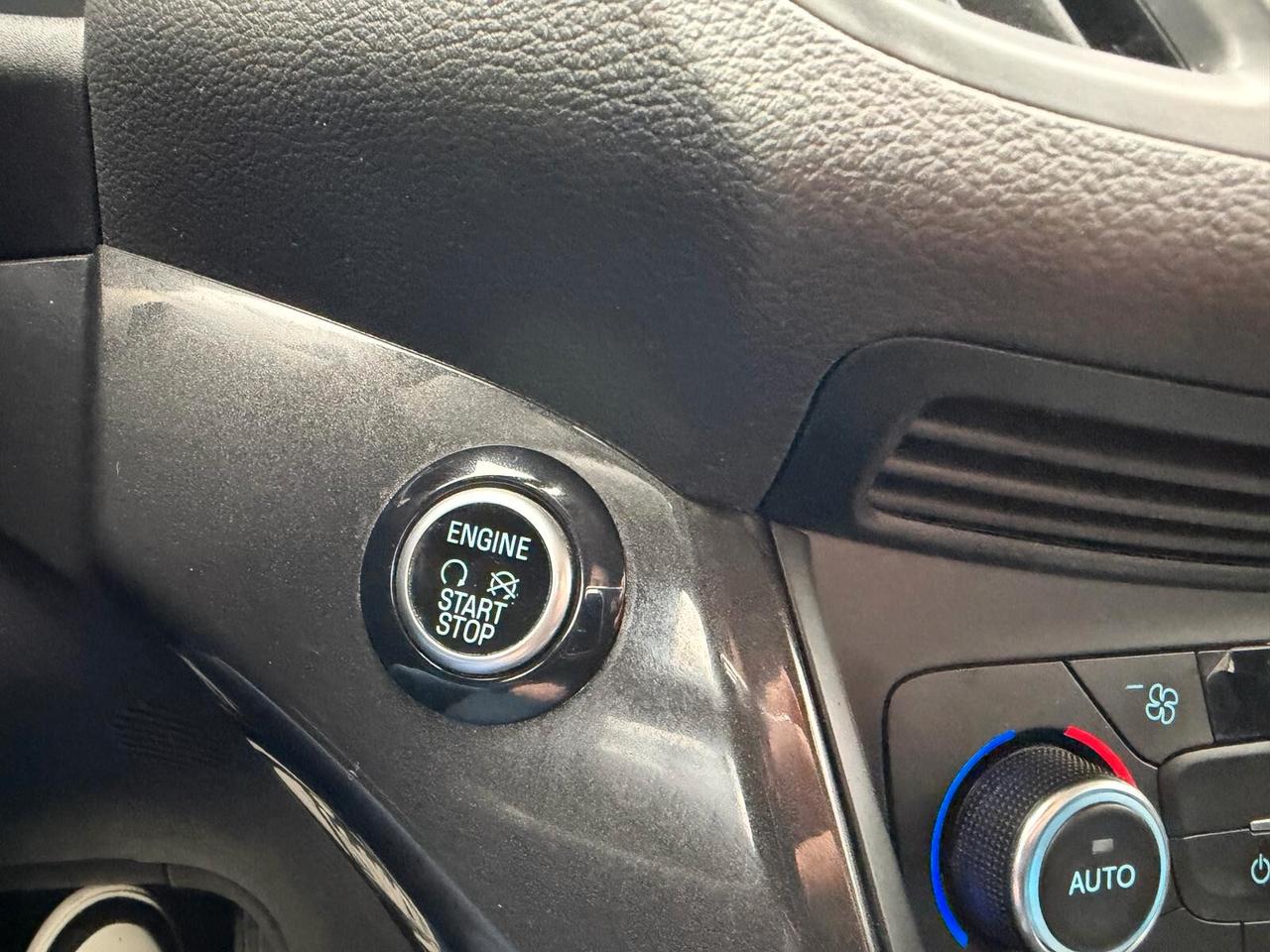 Ford Kuga 2.0 TDCI 150 CV S&S 4WD Titanium