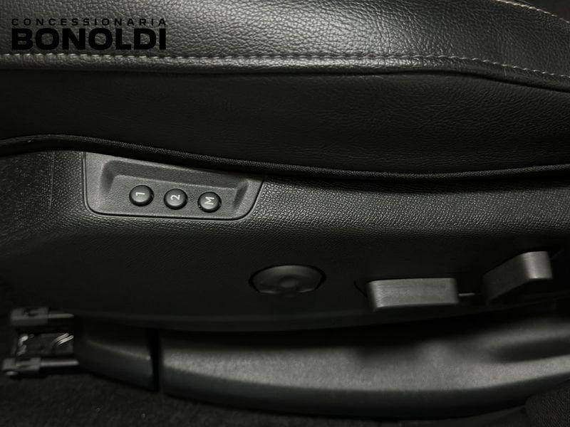 DS DS 7 BlueHDi 130 Automatica Performance Line