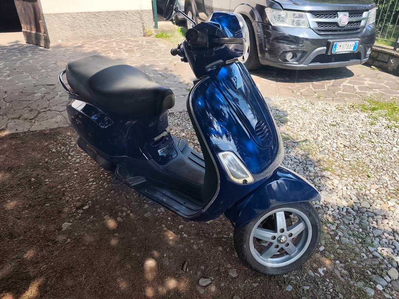 Piaggio Vespa 50 LX carrozzeria nuova