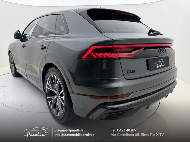 AUDI Q8 45 TDI quattro tiptronic Sport S-Line Black pack