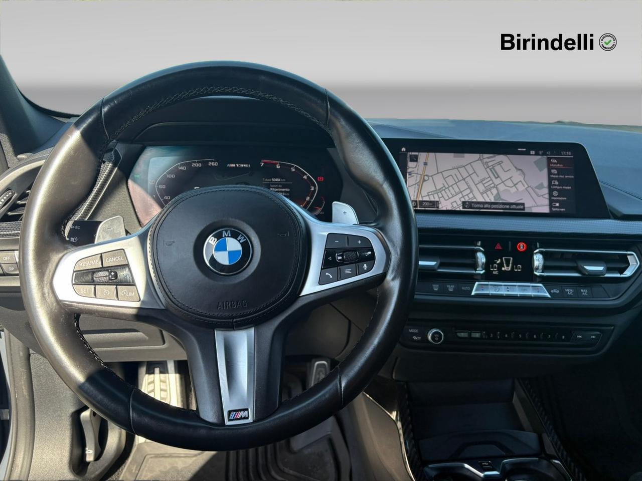 BMW Serie 1 (F40) - M 135i xDrive