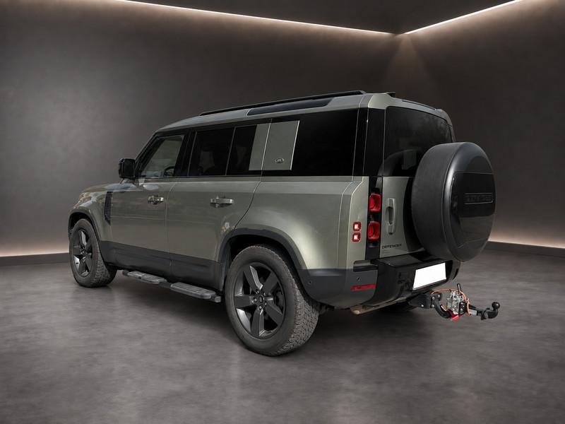 Land Rover Defender 3.0 D6 250 110 AWD auto.