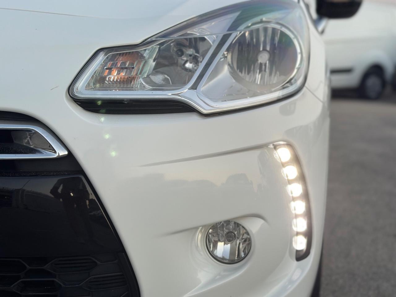 Citroen Ds DS3 2010 1.4 Benzina 95 CV Chic bi-colore
