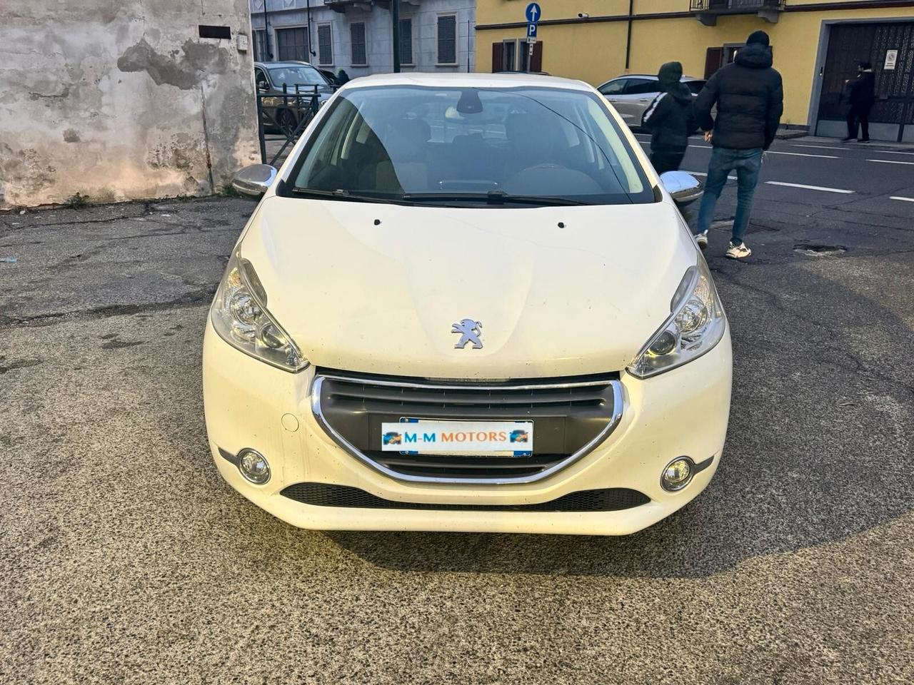 Peugeot 208 1.4 HDi 68 CV 3 porte Allure