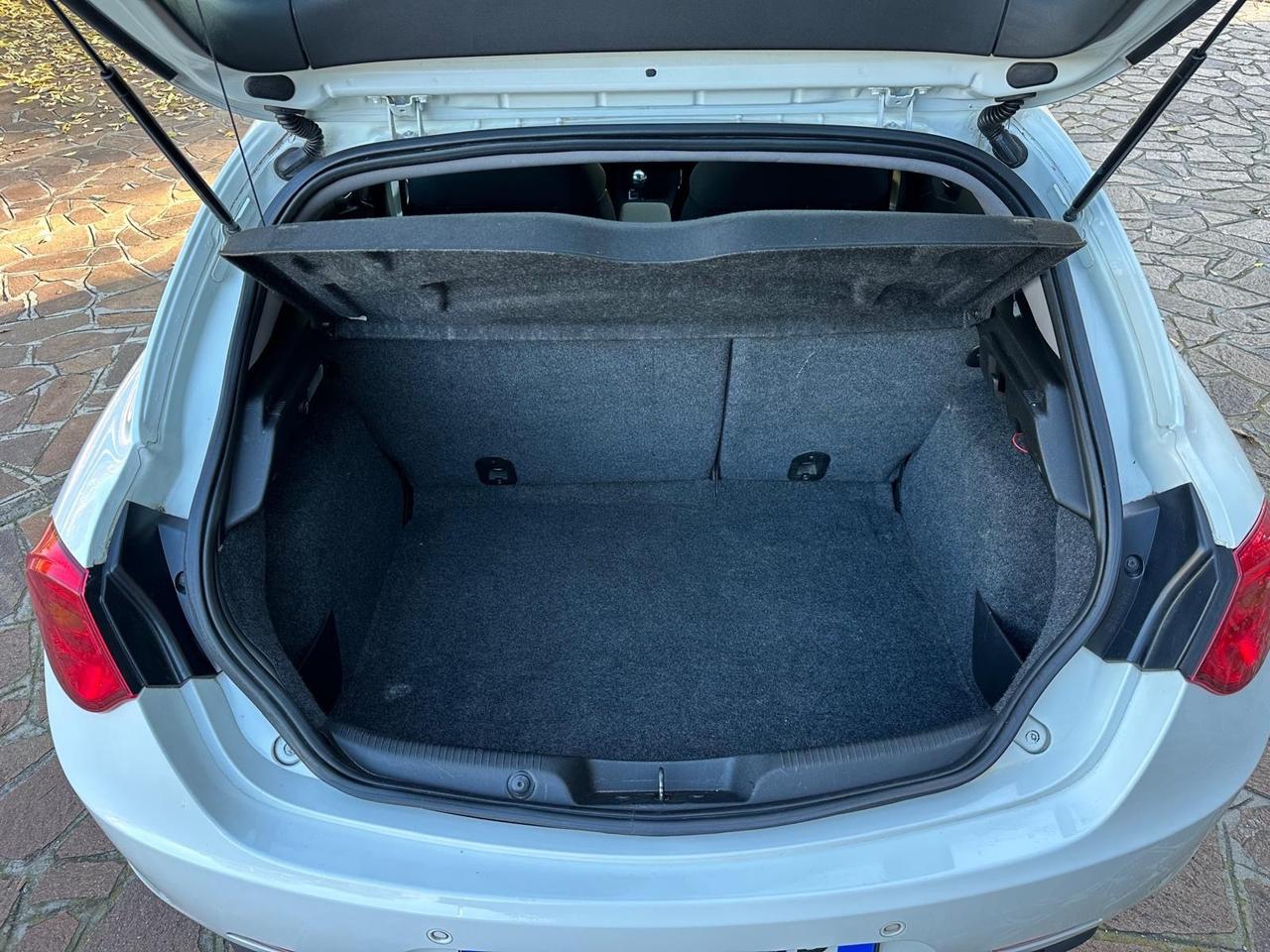 Alfa Romeo Giulietta 2.0 JTDm-2 140 CV Distinctive