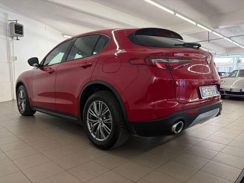 Alfa Romeo Stelvio 2.2 Turbo Diesel 160CV Business AT8 RWD