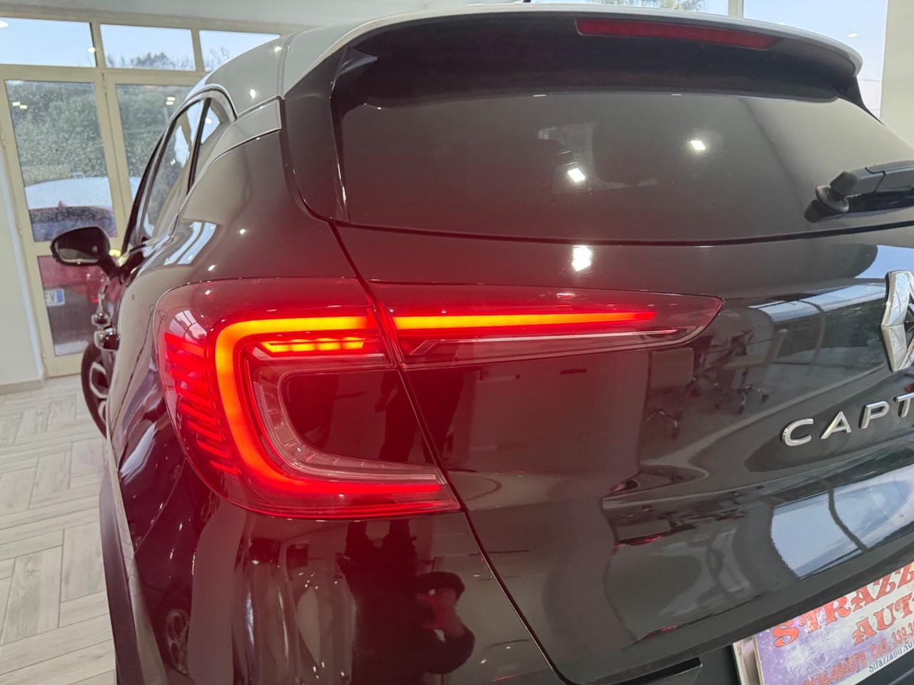 Renault Captur Blue dCi115CV INITALE BI-COLOR AMBIENT FULL2021