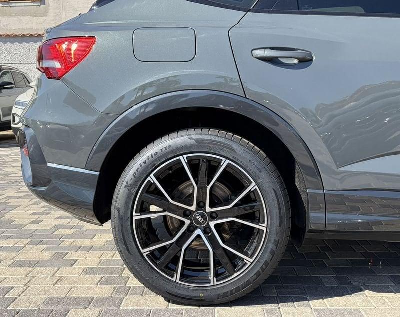 Audi Q3 SPB Business 2.0 TDI 150CV S-Tronic 35 Tetto