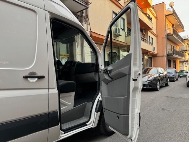 Volkswagen Crafter 2.0 TDI 163 CV in Garanzia