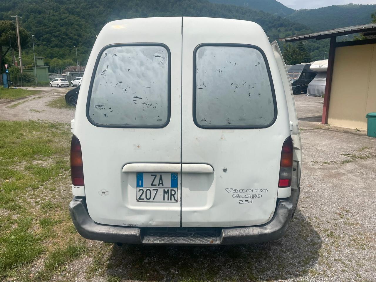 Nissan Vanette Cargo 2.3 diesel PL Furgone SE