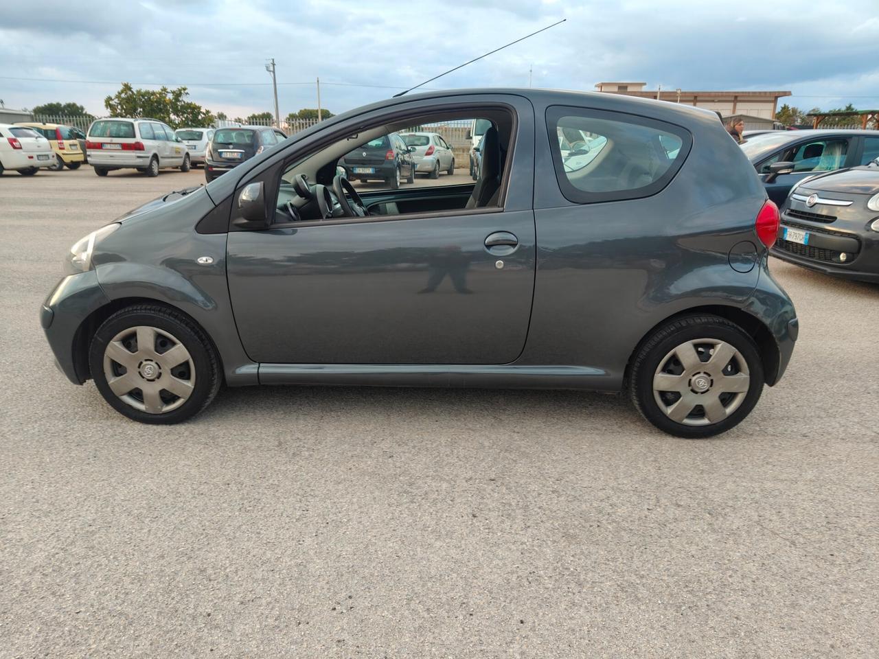 Toyota Aygo 1.0 VVT 3p Sol