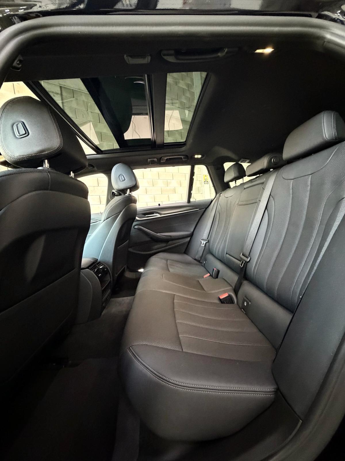 Bmw 518d 48V Touring Msport - FULL OPTIONAL