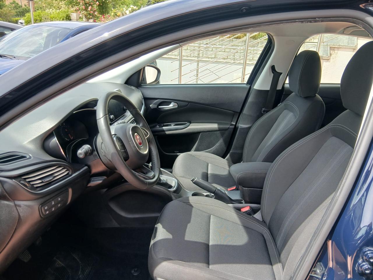 Fiat Tipo 1.6 Mjt S&S 5 porte Easy Business