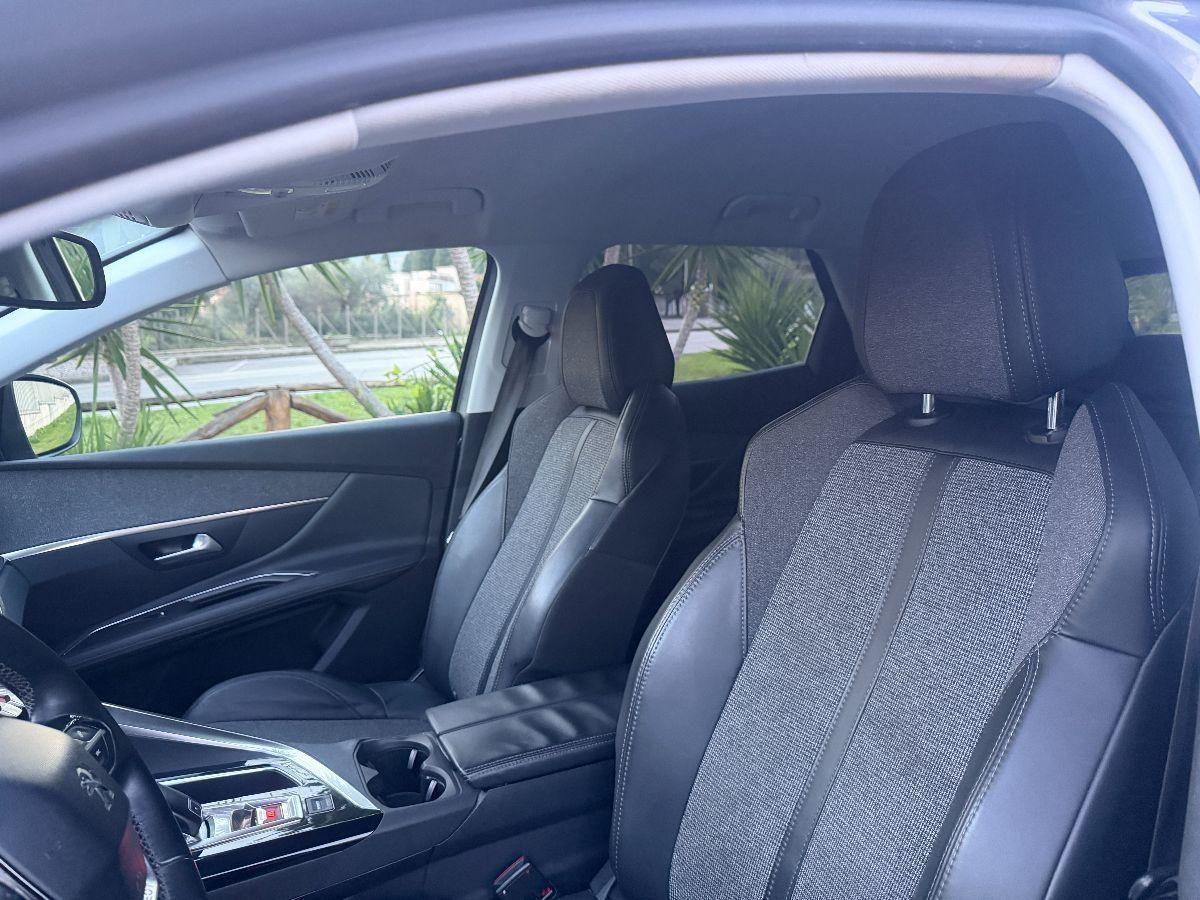 PEUGEOT - 3008 - BlueHDi 120 EAT6 S&S Allure