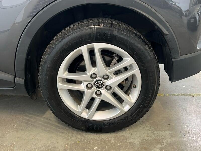 Toyota C-HR 1.8H (122CV) E-CVT Active