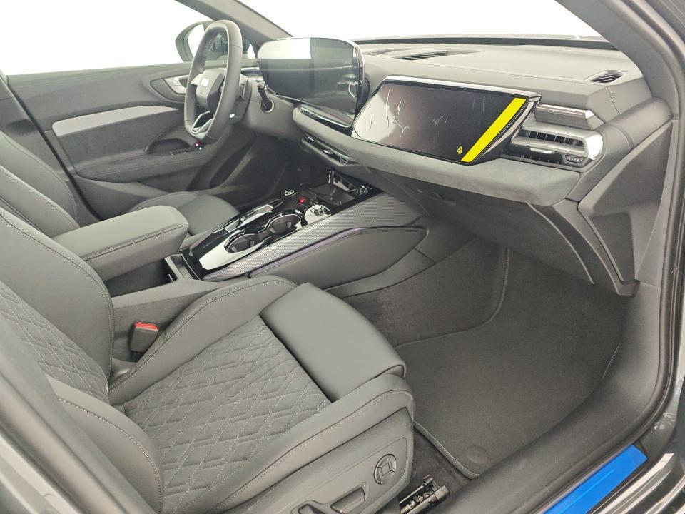 Audi A5 Avant 2.0 tdi mhev+ S line edition 204cv s-tronic
