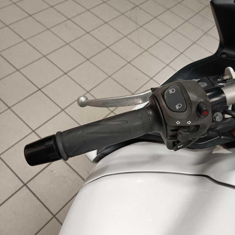 Yamaha Fazer 8 - 2015