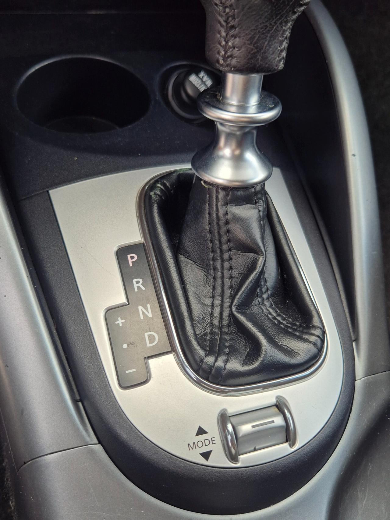 Mitsubishi Outlander 2.2 DI-D 4WD Intense