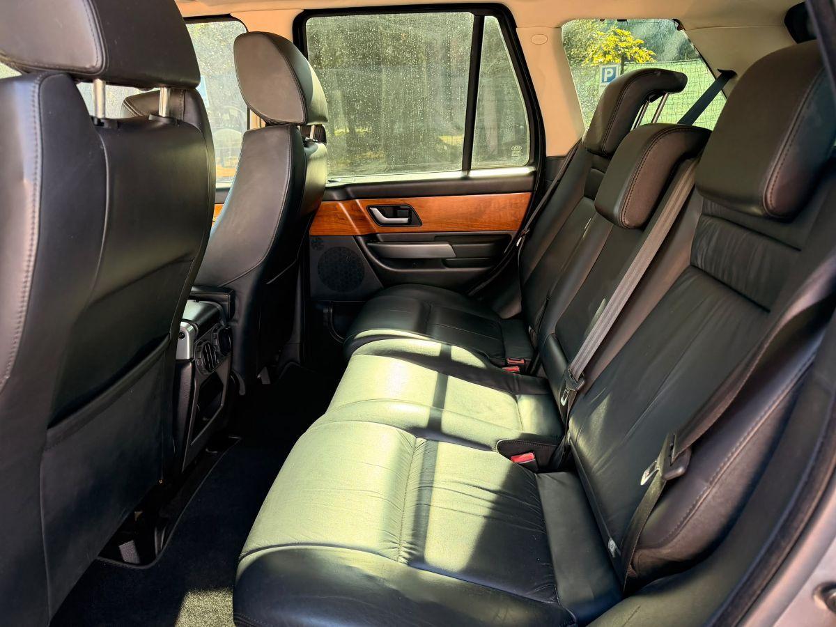LAND ROVER - Range Rover Sport - 2.7 TDV6 HSE