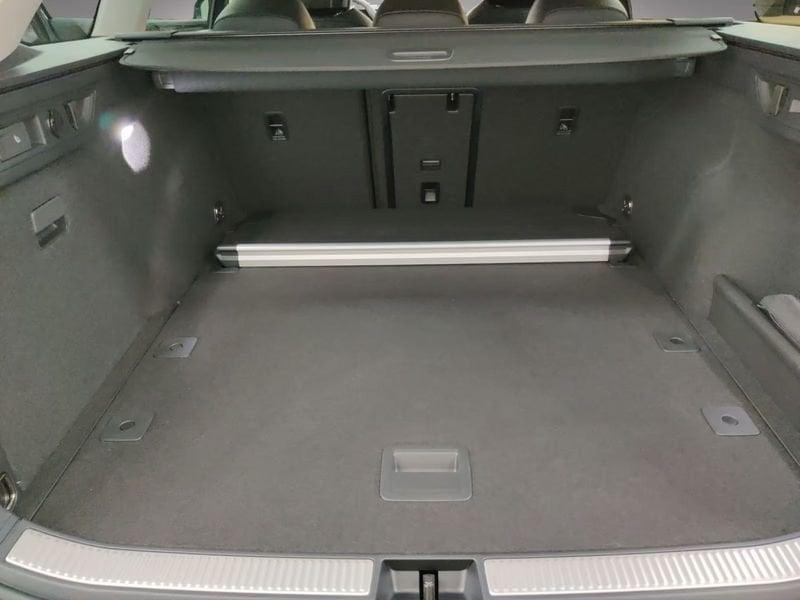Volkswagen Passat Variant 2.0 TDI SCR EVO 110kW Business DSG Gancio Navi Led Camera