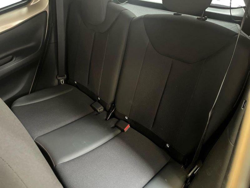 Toyota Aygo X 1.0B (72 CV) Lounge S-CVT