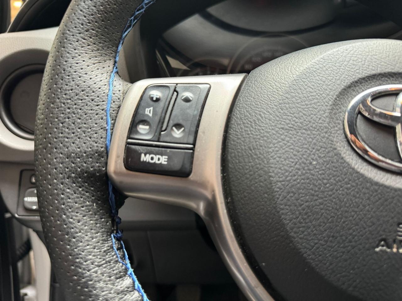 Toyota Yaris 1.0 5 porte Lounge