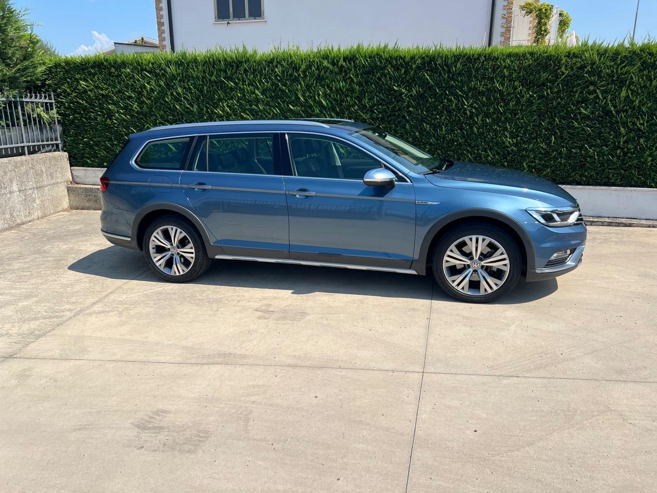 Volkswagen Passat Alltrack 2.0 BiTDI 4MOTION DSG BlueMotion Tech.