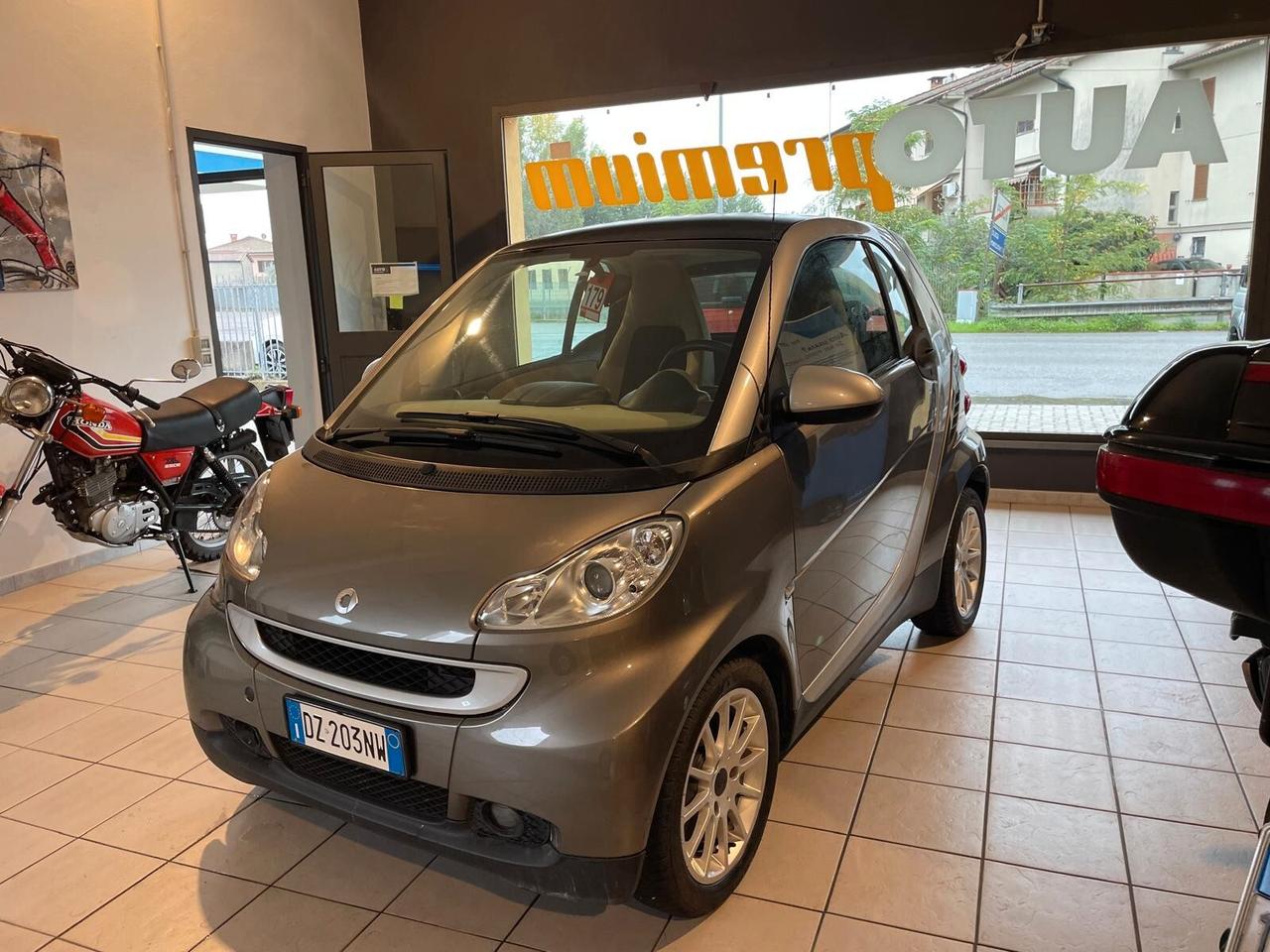 Smart ForTwo 1000 52 kW coupé passion