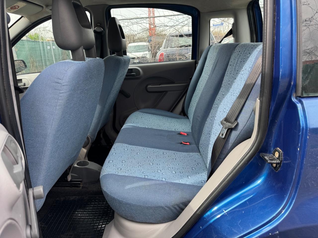 Fiat Panda 1.1 Active 54cv benzina neopatentati 2010