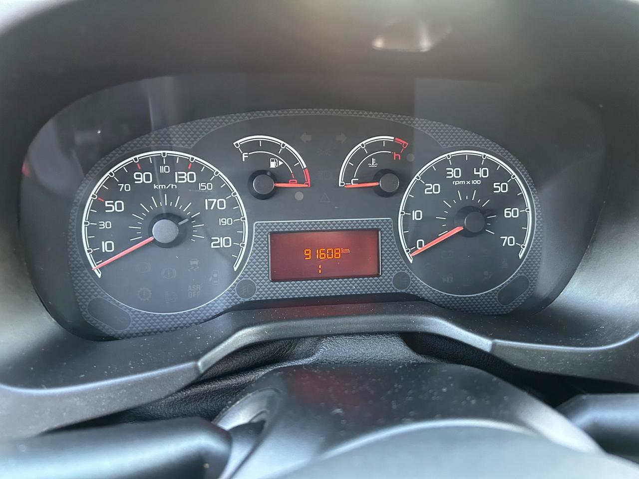 Fiat Fiorino 1.3 MJT 95CV Furgone Adventure ALLESTITO