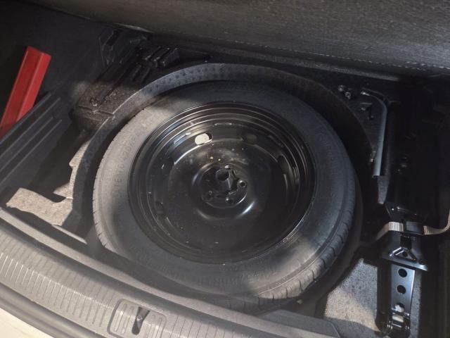 VOLKSWAGEN Tiguan 2.0 TDI 150CV DSG Life Carplay, AmbientPack, ACC