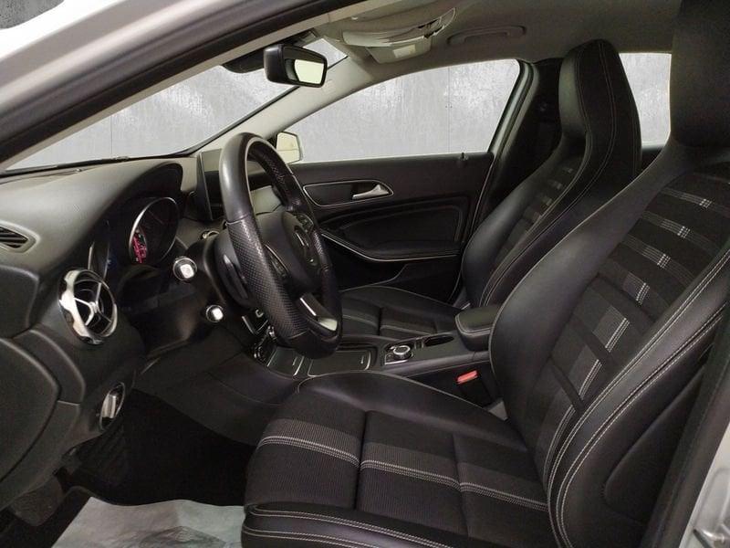 Mercedes-Benz GLA 200 d Premium 4matic auto