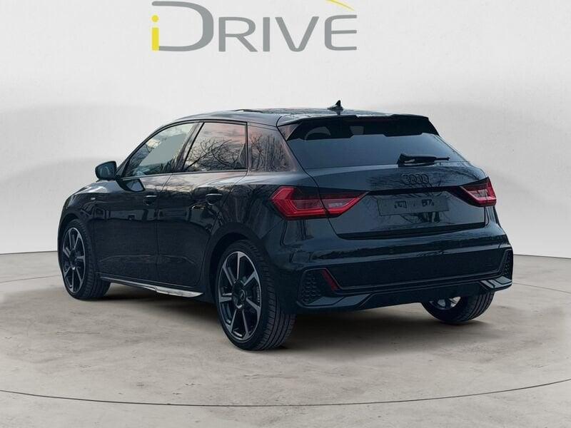 Audi A1 A1 Sportback 30 116cv s-tronic SLINE led multicolor “nero “