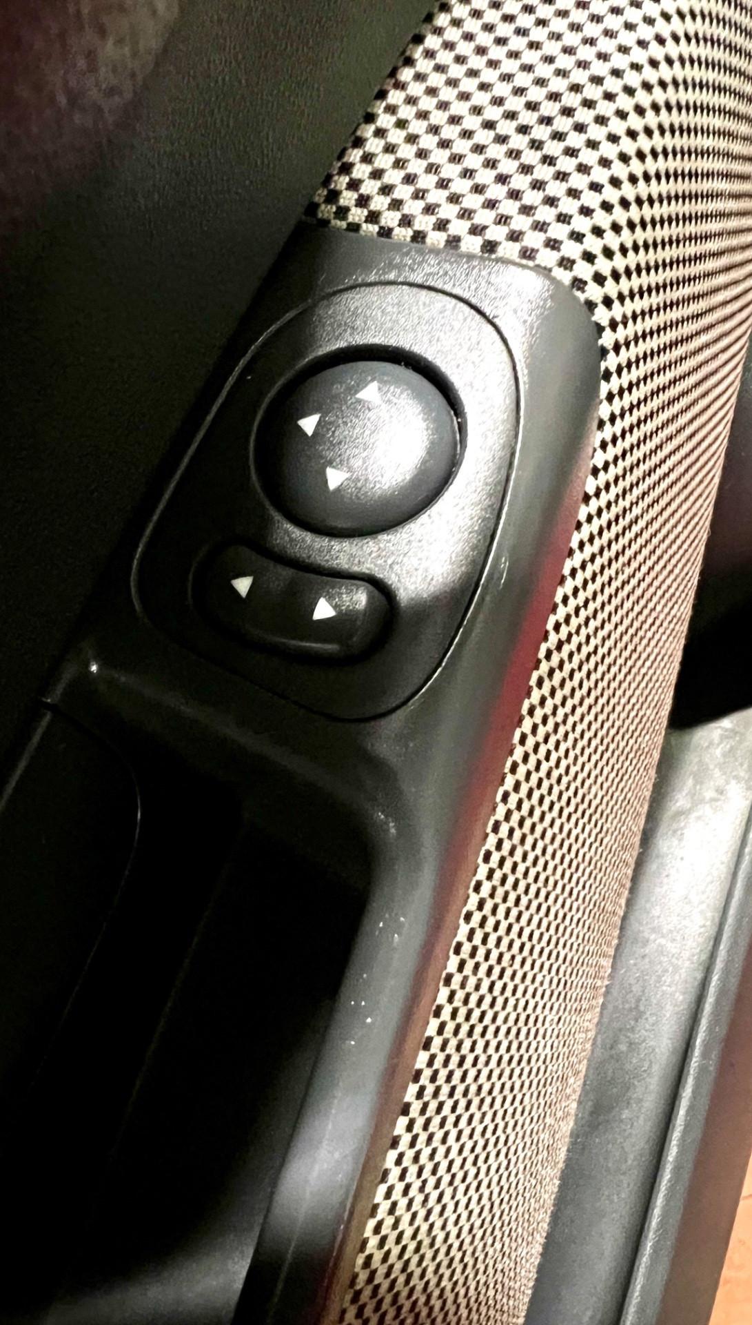 Fiat 500 lounge 1.2 benzina €5 OK NEOPATENTATI