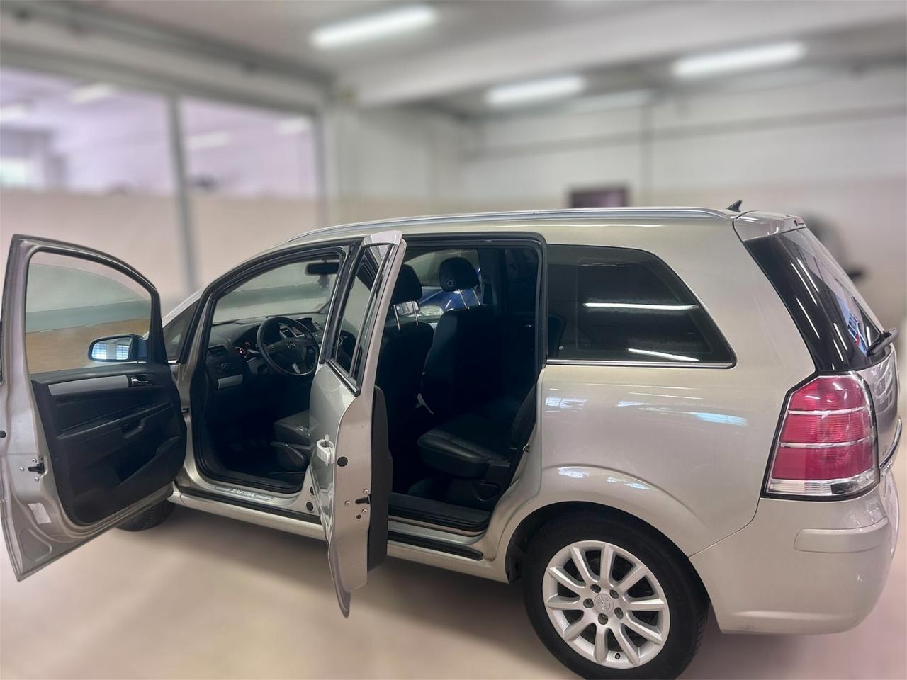 Opel Zafira 7Posti 1.9 CDTI 120CV Cosmo