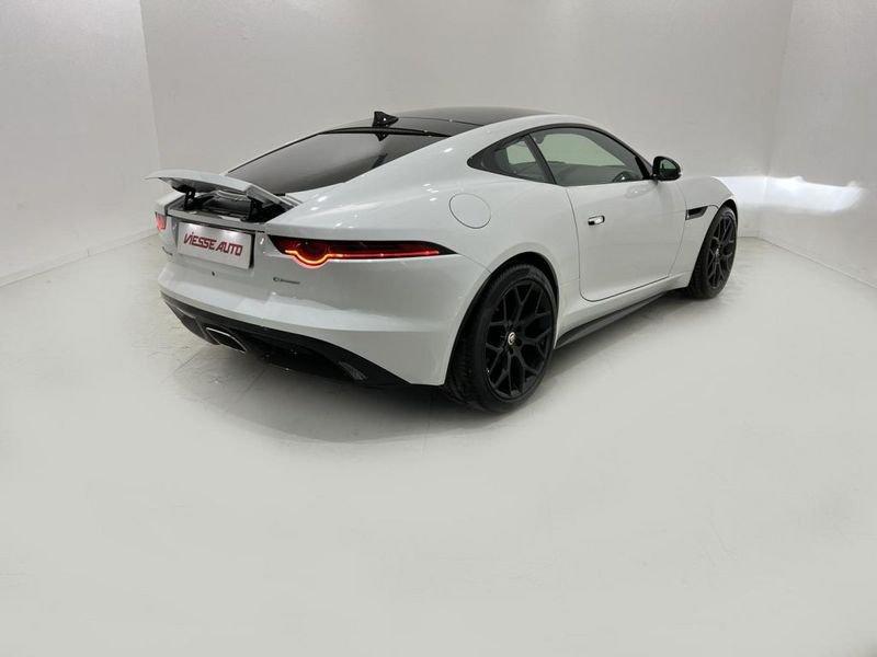 Jaguar F-Type 2.0 aut. Coupé R-Dynamic