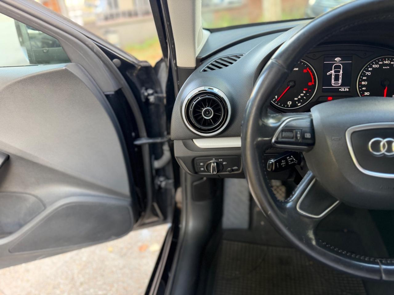 Audi A3 SPB 1.6 TDI Ambition NEOPATENTATI