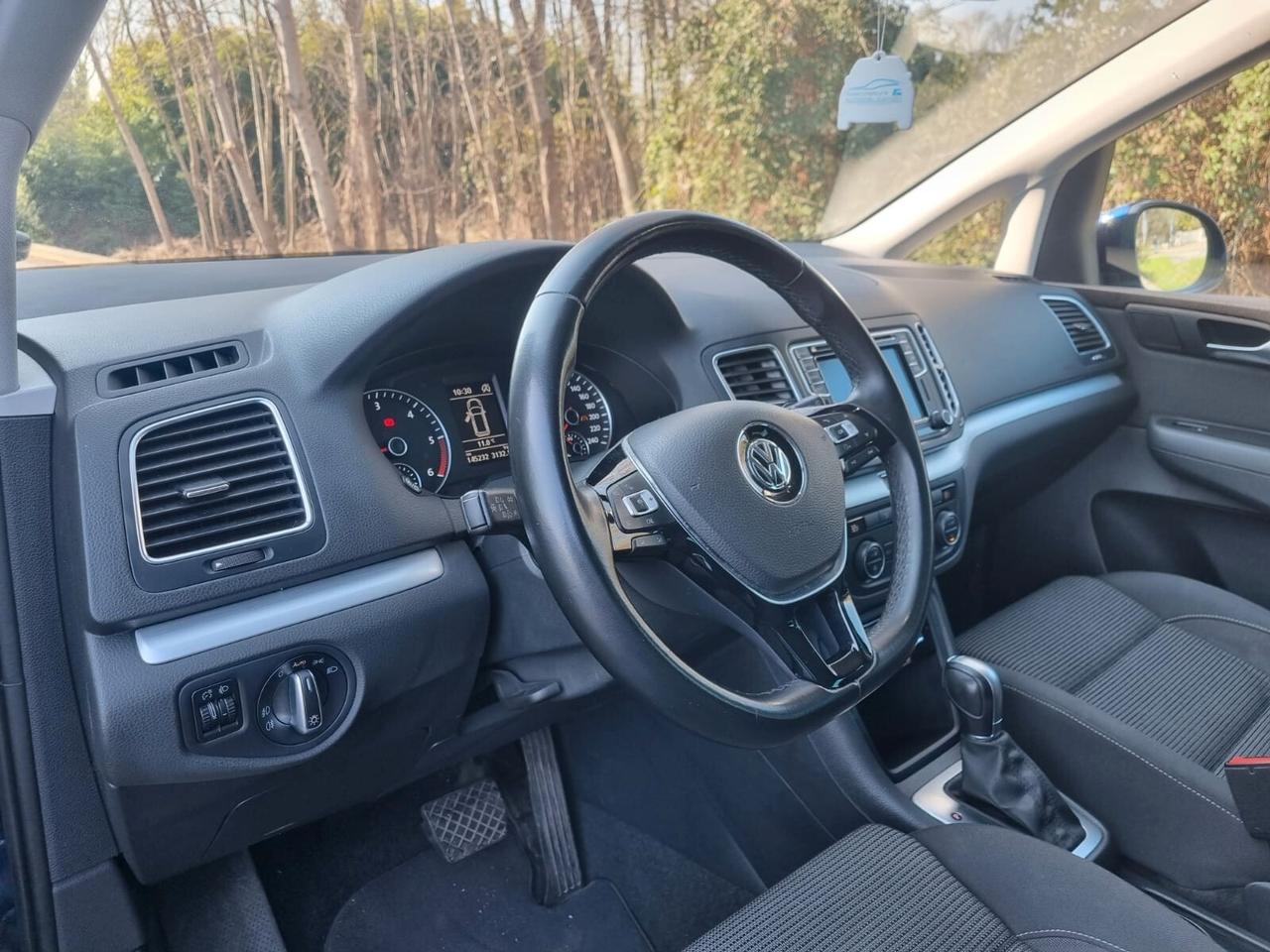 Volkswagen Sharan 2.0 TDI 150 CV SCR DSG Business BlueMotion Technology