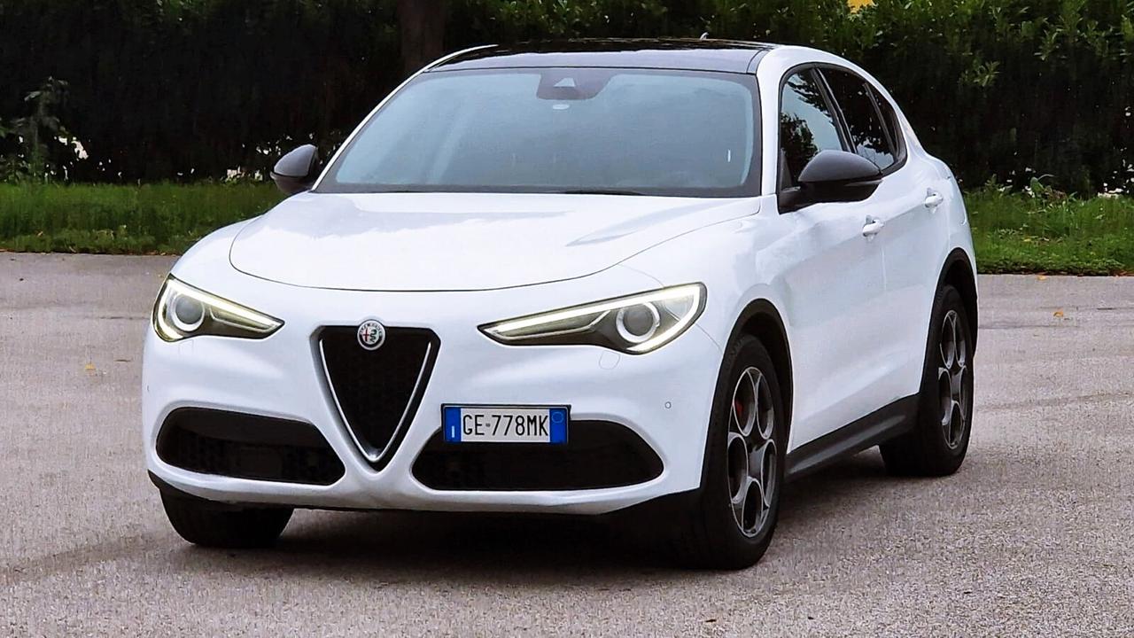 Alfa Romeo Stelvio 2.2 160 CV AT8 RWD