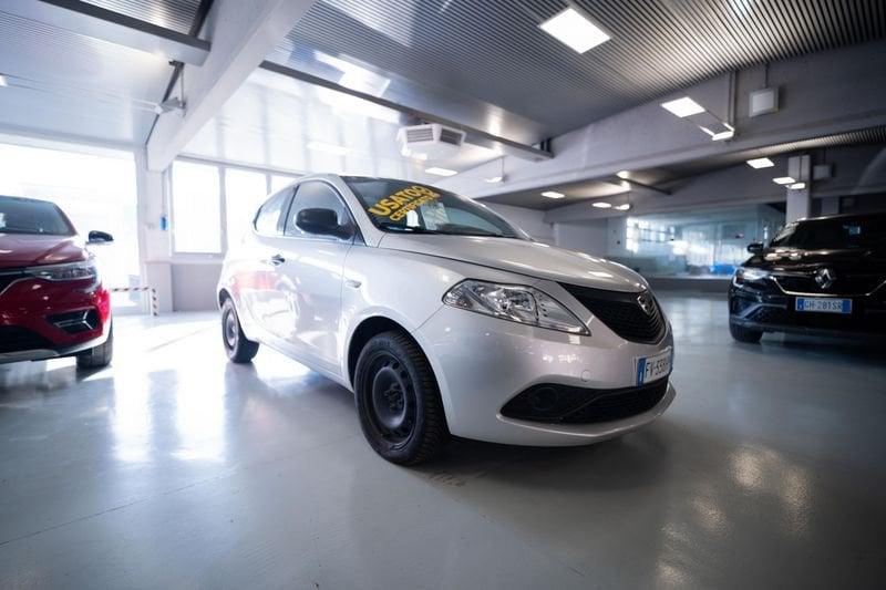 Lancia Ypsilon 1.2 Elefantino Blu s&s 69CV