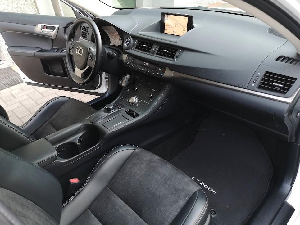 Lexus CT 200h CT Hybrid Black Style