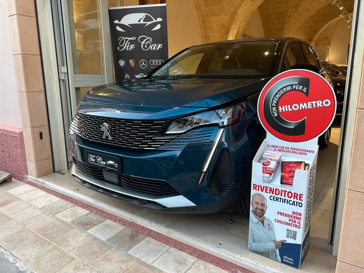 PEUGEOT 3008 ALLURE 1.6 HYBRID PHEV 181CV PELLE NAVI CAM ANNO 2022