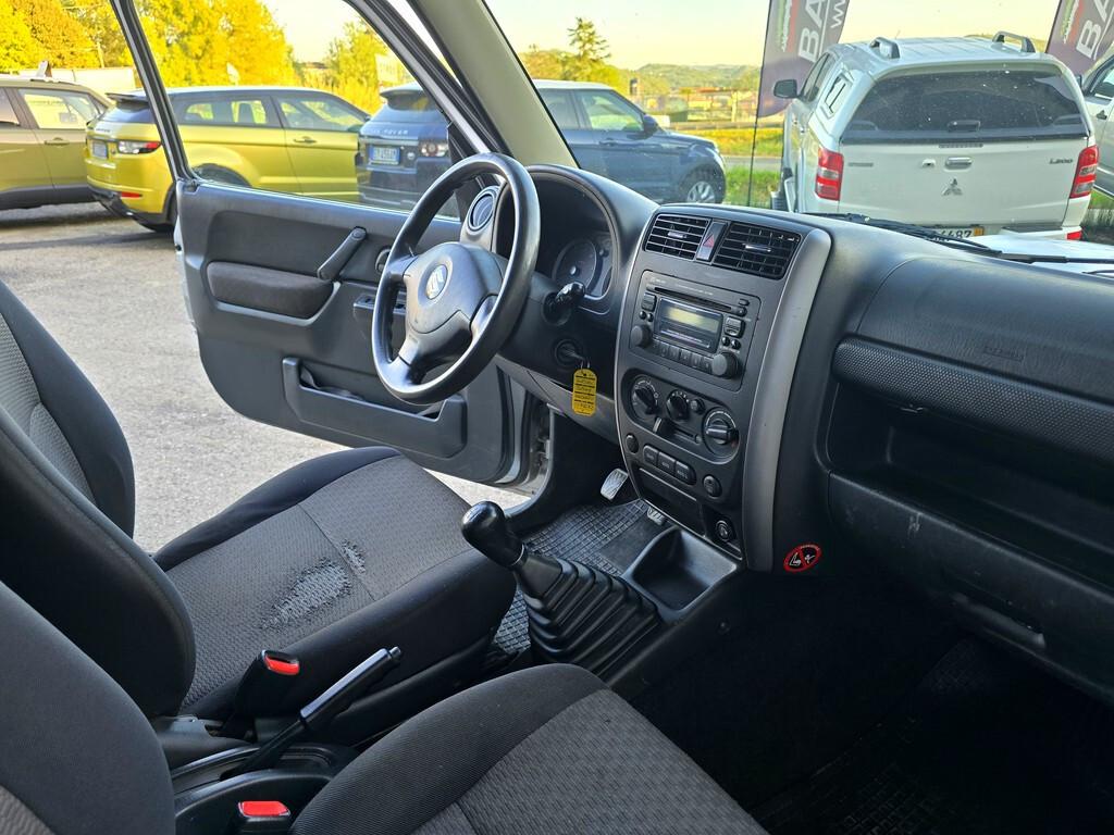 Suzuki Jimny 1.5 DDiS 4WD JLX