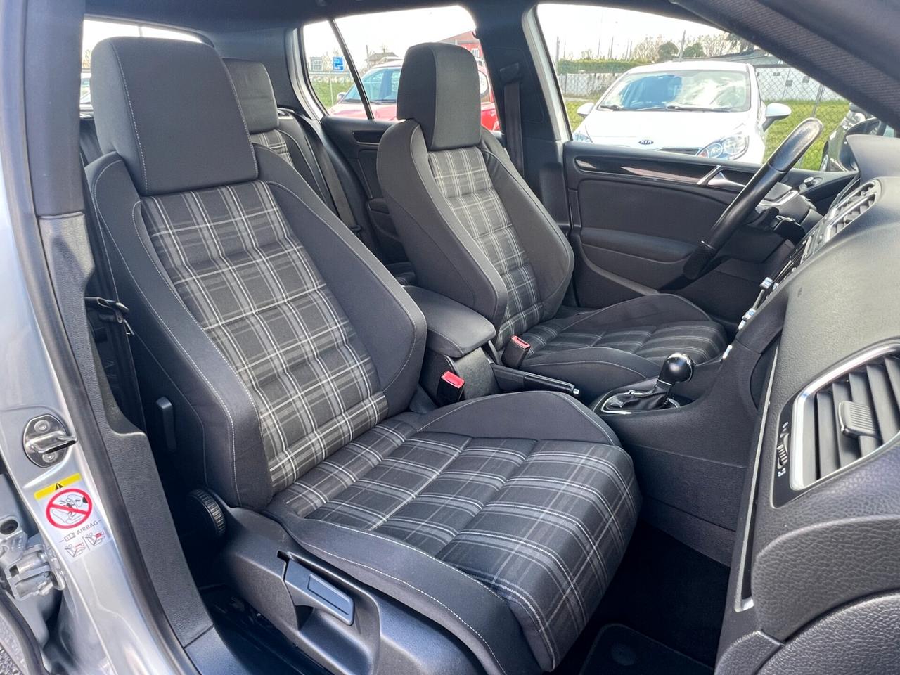 Volkswagen Golf 2.0 TDI 170CV DSG 5p. Vers. GTD !!!